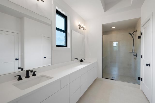 7376 Mulberry Drive, Washington, MI 48095