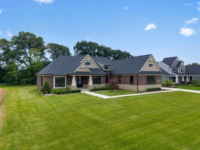 7376 Mulberry Drive, Washington, MI 48095