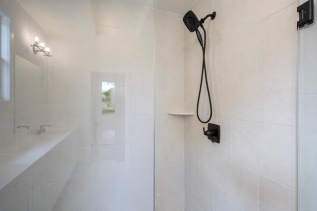 7376 Mulberry Drive, Washington, MI 48095