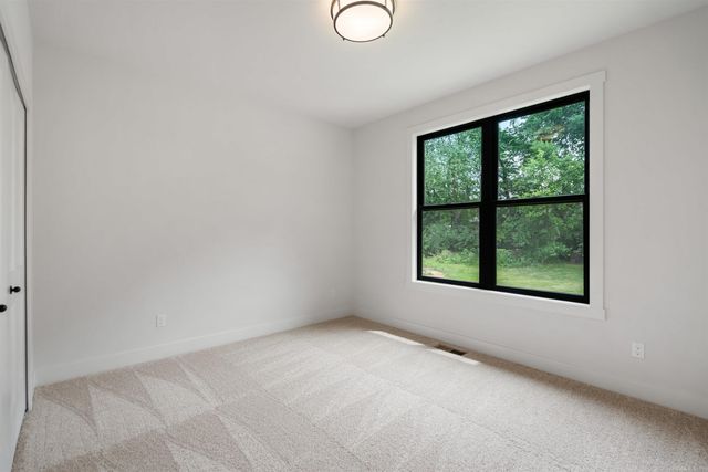 7376 Mulberry Drive, Washington, MI 48095