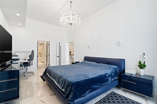 3029 NE 188th St 1021, Aventura, FL 33180