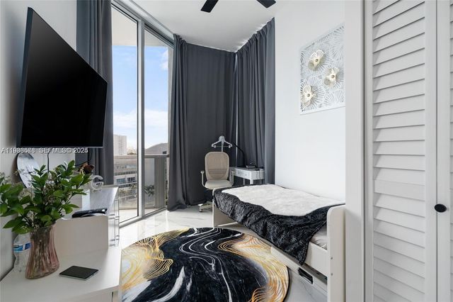 3029 NE 188th St 1021, Aventura, FL 33180