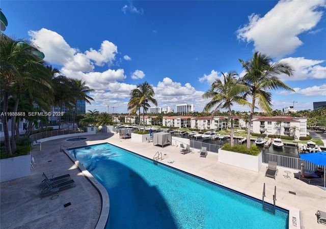 3029 NE 188th St 1021, Aventura, FL 33180