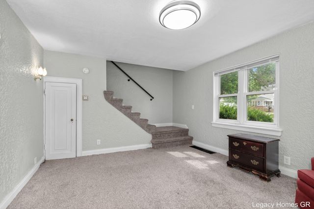 224-226 Maple Street, Parchment City, MI 49004