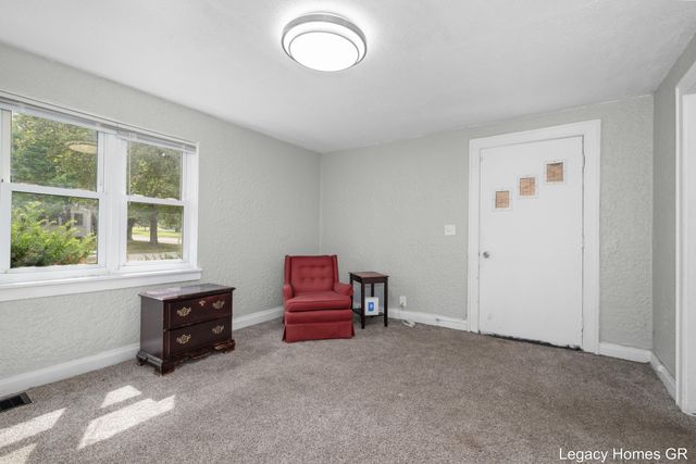 224-226 Maple Street, Parchment City, MI 49004