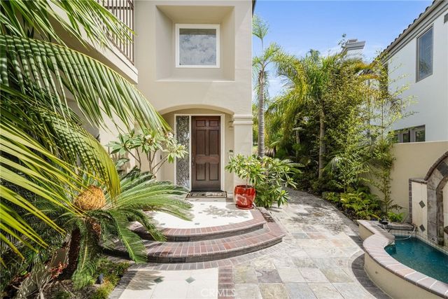 6461 Morningside Drive, Huntington Beach, CA 92648