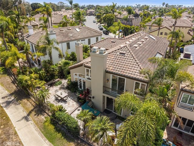 6461 Morningside Drive, Huntington Beach, CA 92648