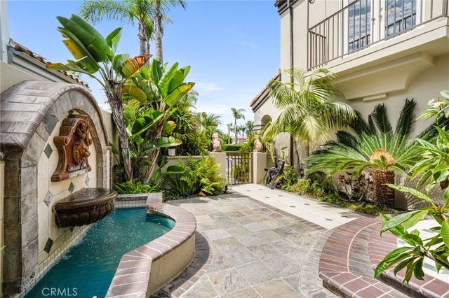 6461 Morningside Drive, Huntington Beach, CA 92648
