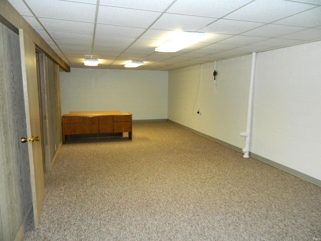 409 E Woodridge Drive, Bloomington, IN 47408