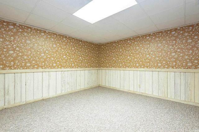 409 E Woodridge Drive, Bloomington, IN 47408