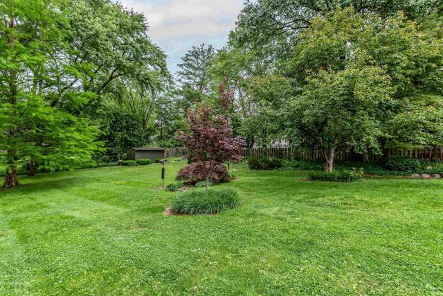 409 E Woodridge Drive, Bloomington, IN 47408