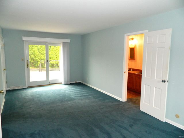 409 E Woodridge Drive, Bloomington, IN 47408
