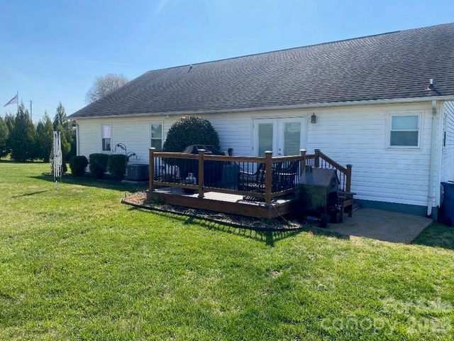 3955 Northernmistic Drive, Maiden, NC 28650