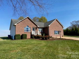 3955 Northernmistic Drive, Maiden, NC 28650