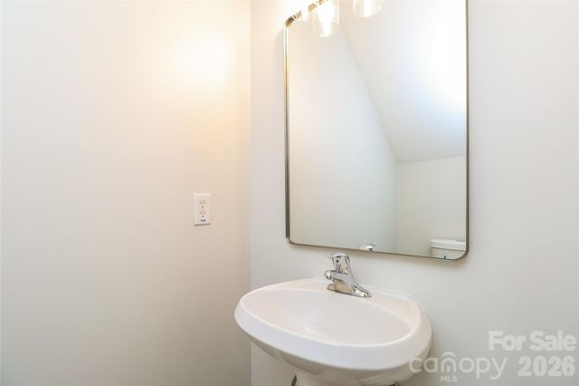 7420 Lady Liberty Lane, Charlotte, NC 28217