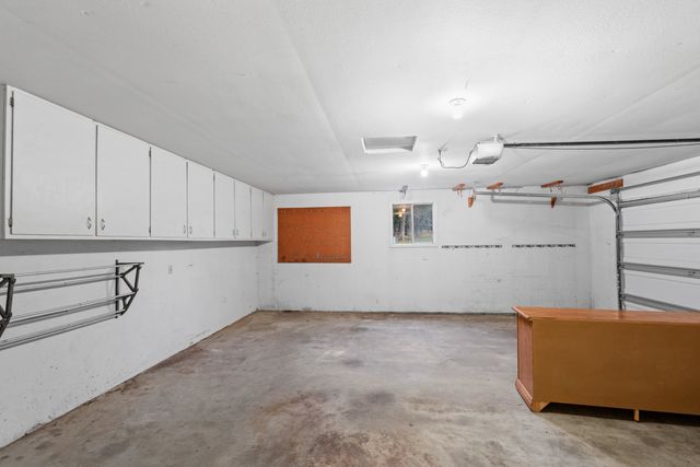 9520 E Holman Rd, Spokane, WA 99206