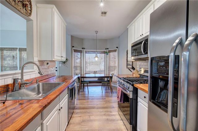 11 Woodhaven SW Court, Cartersville, GA 30120