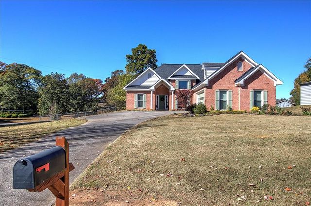 11 Woodhaven SW Court, Cartersville, GA 30120