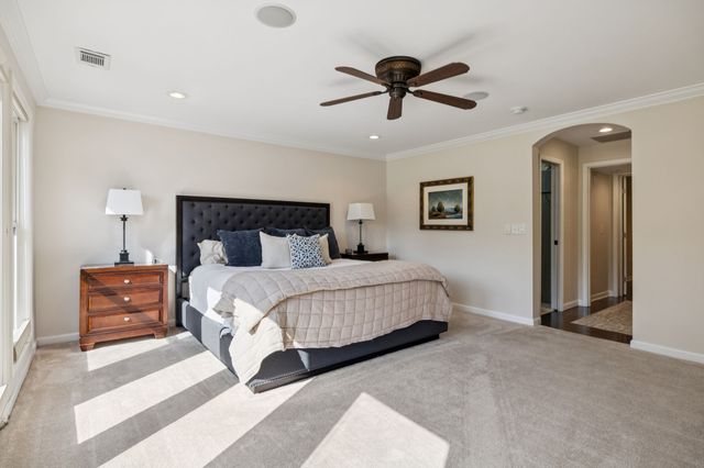 192 Cherokee Rd, Hendersonville, TN 37075