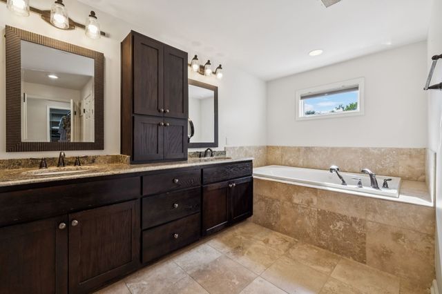 192 Cherokee Rd, Hendersonville, TN 37075
