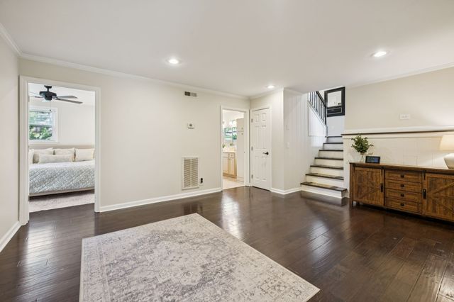 192 Cherokee Rd, Hendersonville, TN 37075