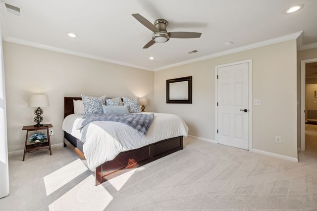192 Cherokee Rd, Hendersonville, TN 37075