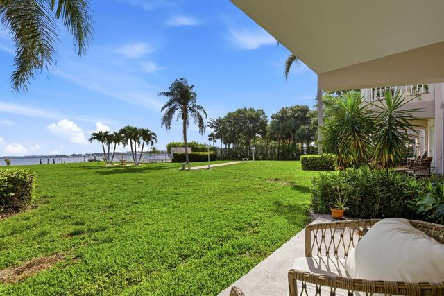 311 E Ocean Avenue 104, Lantana, FL 33462