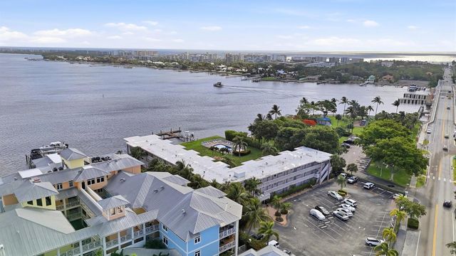 311 E Ocean Avenue 104, Lantana, FL 33462