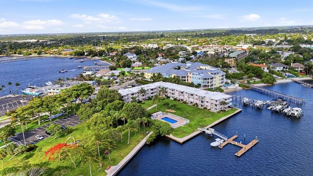 311 E Ocean Avenue 104, Lantana, FL 33462