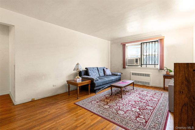 73-44 Austin Street 5S, Forest Hills, NY 11375