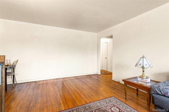 73-44 Austin Street 5S, Forest Hills, NY 11375