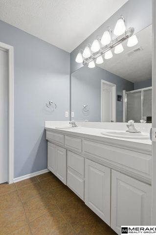 7918 S 155th Avenue, Omaha, NE 68138