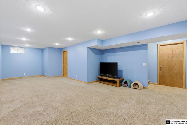 7918 S 155th Avenue, Omaha, NE 68138