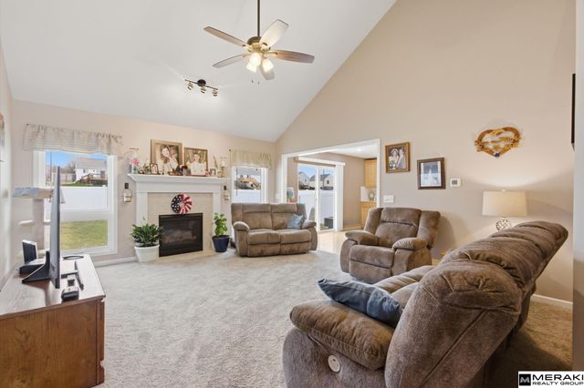 7918 S 155th Avenue, Omaha, NE 68138