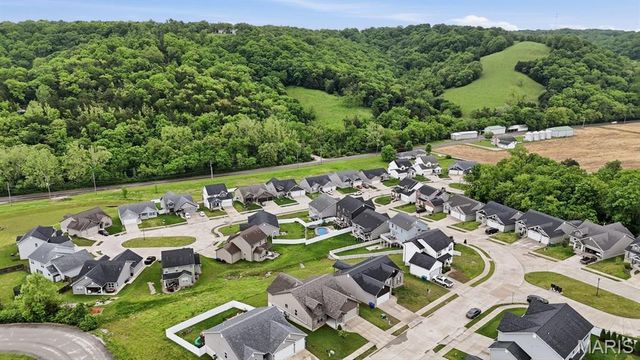 6704 Bailey Farm Road, Imperial, MO 63052