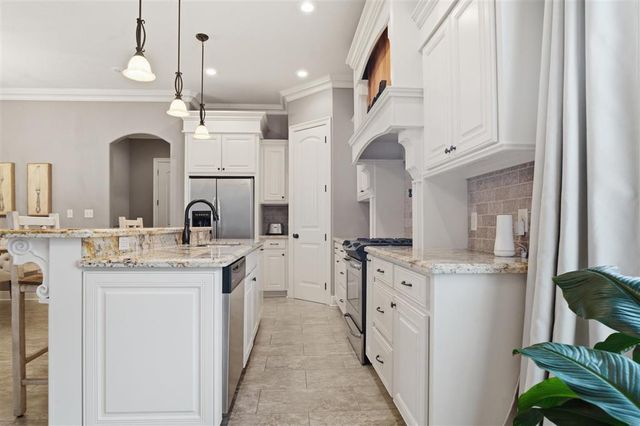 1534 Tuscany Drive, Lake Charles, LA 70605