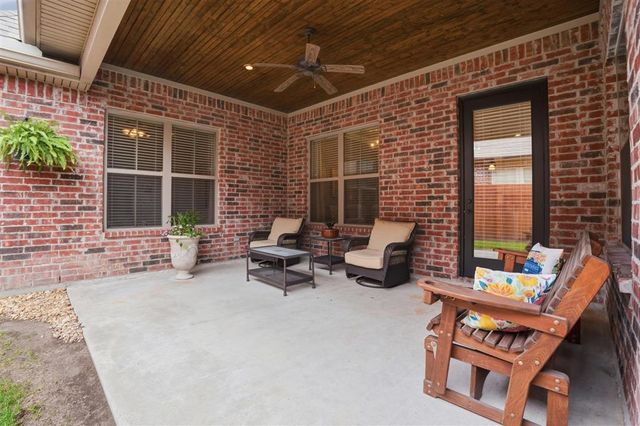 1534 Tuscany Drive, Lake Charles, LA 70605