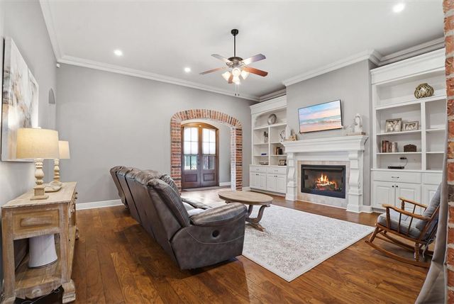 1534 Tuscany Drive, Lake Charles, LA 70605