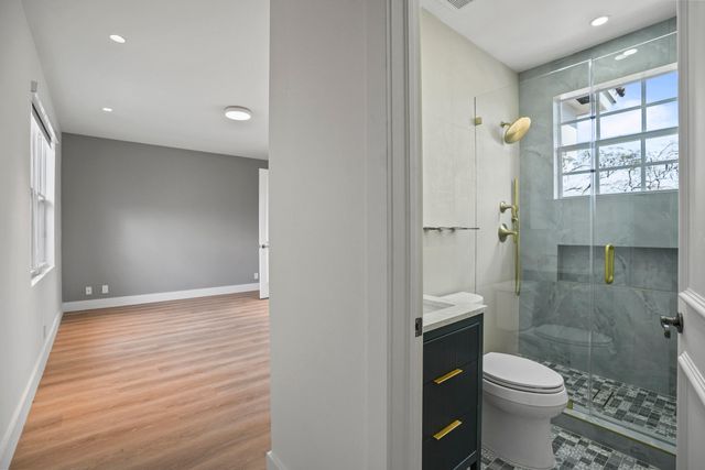3201 E Stonebrook Circle, Davie, FL 33330