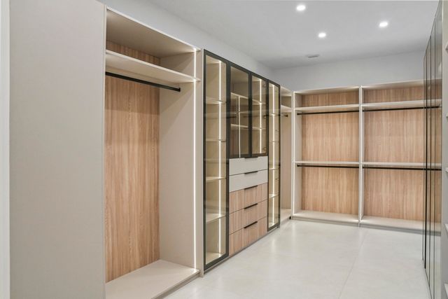 3201 E Stonebrook Circle, Davie, FL 33330