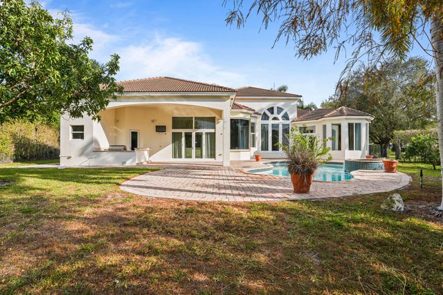 3201 E Stonebrook Circle, Davie, FL 33330