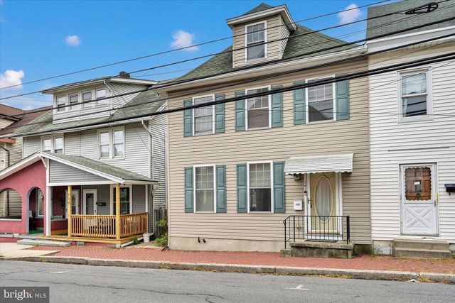 141 S 3RD ST, Minersville, PA 17954