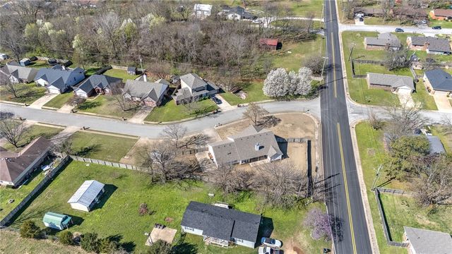 2429 Jean Street, Springdale, AR 72762