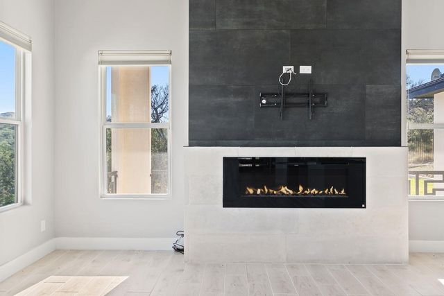 105 Golden Eagle, Horseshoe Bay, TX 78657