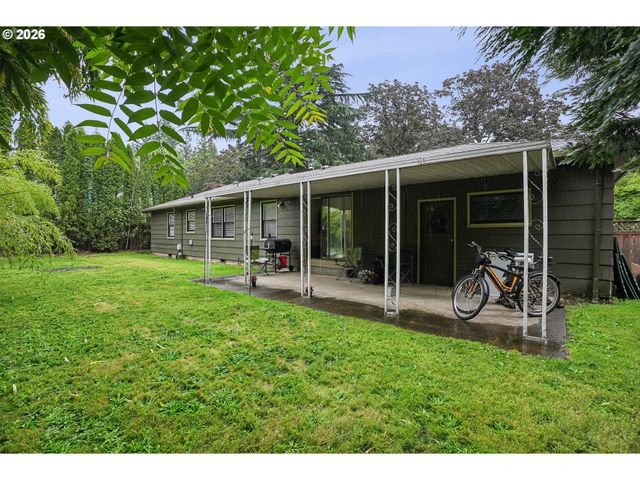 14707 Se BUSH St, Portland, OR 97236