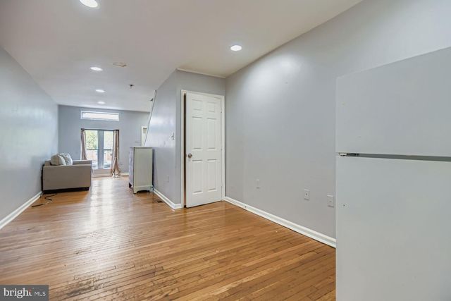 3525 E FAIRMOUNT AVE, Baltimore, MD 21224