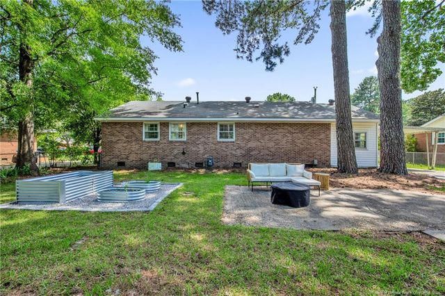 448 Morningside Drive, Fayetteville, NC 28311
