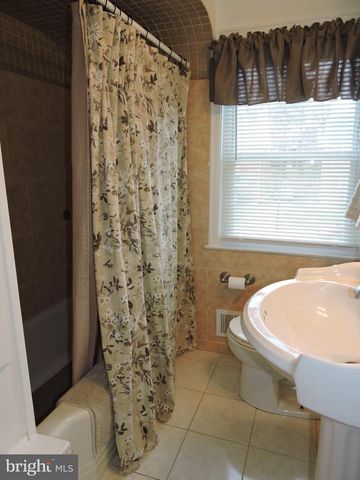 7611 DANIELS AVE, Baltimore, MD 21234