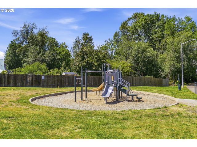 2619 Sw 11TH St, Battle Ground, WA 98604