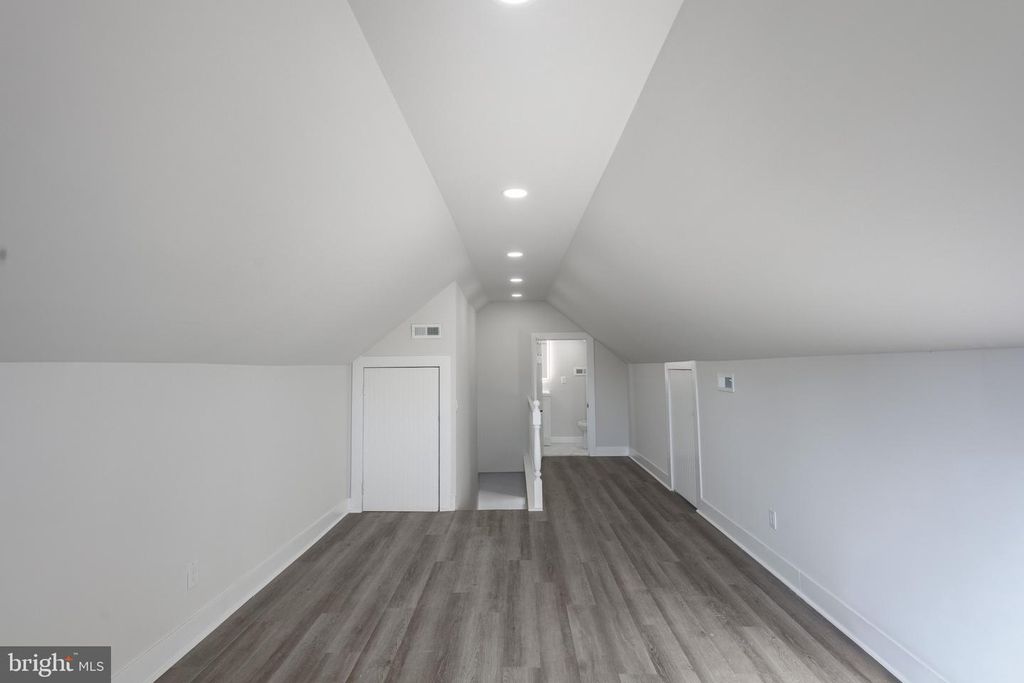 Image 16 of property listing at 3304 WESTFIELD AVE, Baltimore, MD 21214